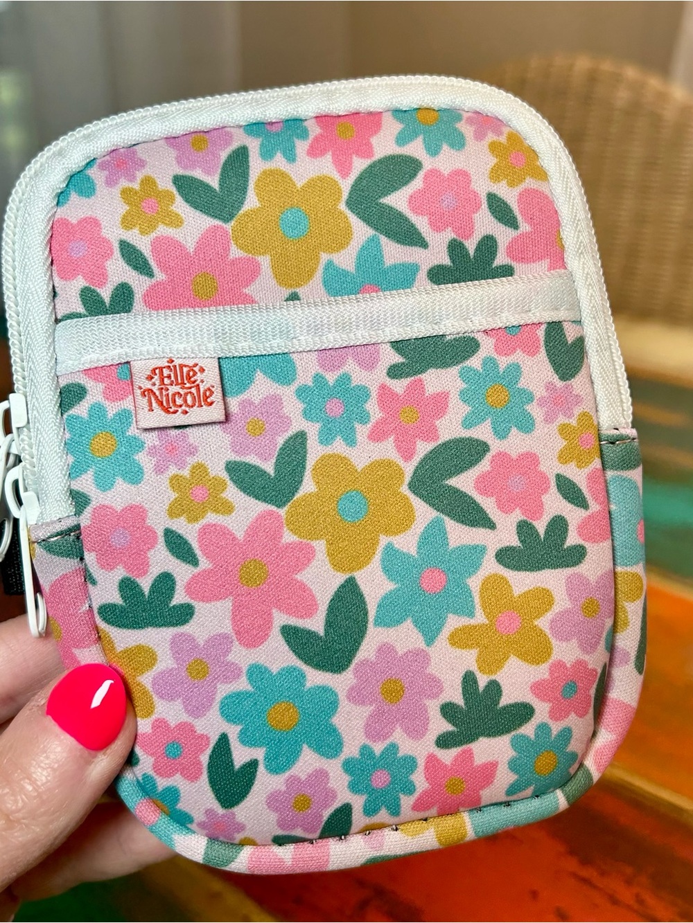 Elle Nicole Water Bottle Backpack Set Boho Floral & Blue Daisy Pouches - Picture 7 of 11